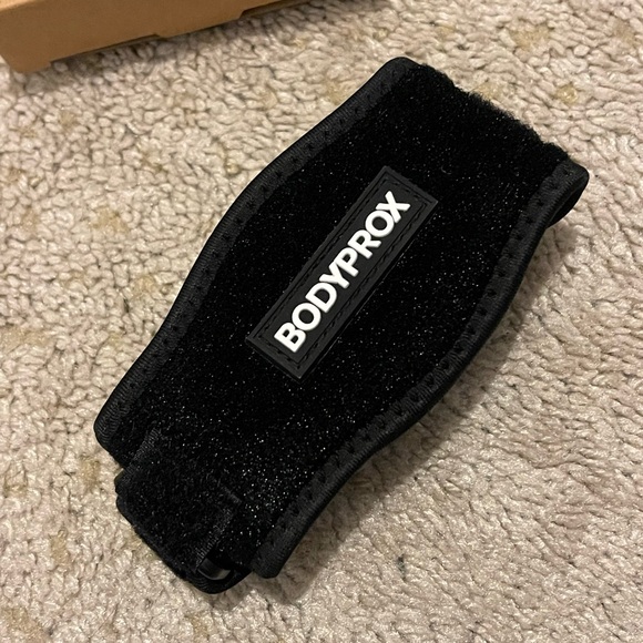 Bodyprox Elbow Brace - Picture 3 of 11